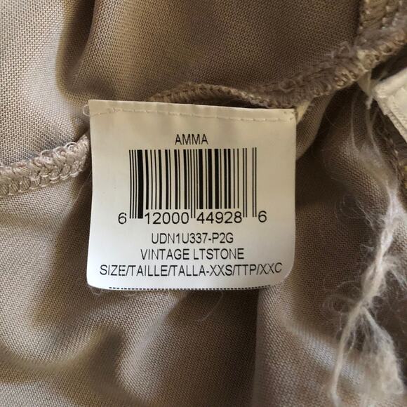 BCBGMAXAZRIA Amma Peplum Top V-neck Sleeveless Stretch Blouse Women's XXS - Picture 8 of 10